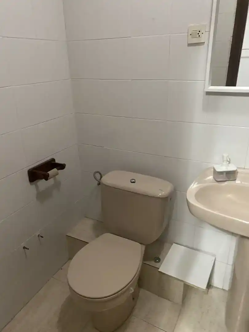 Badezimmer von Wohnung zur Miete in Aranjuez mit Klimaanlage, Parkett und Möbliert