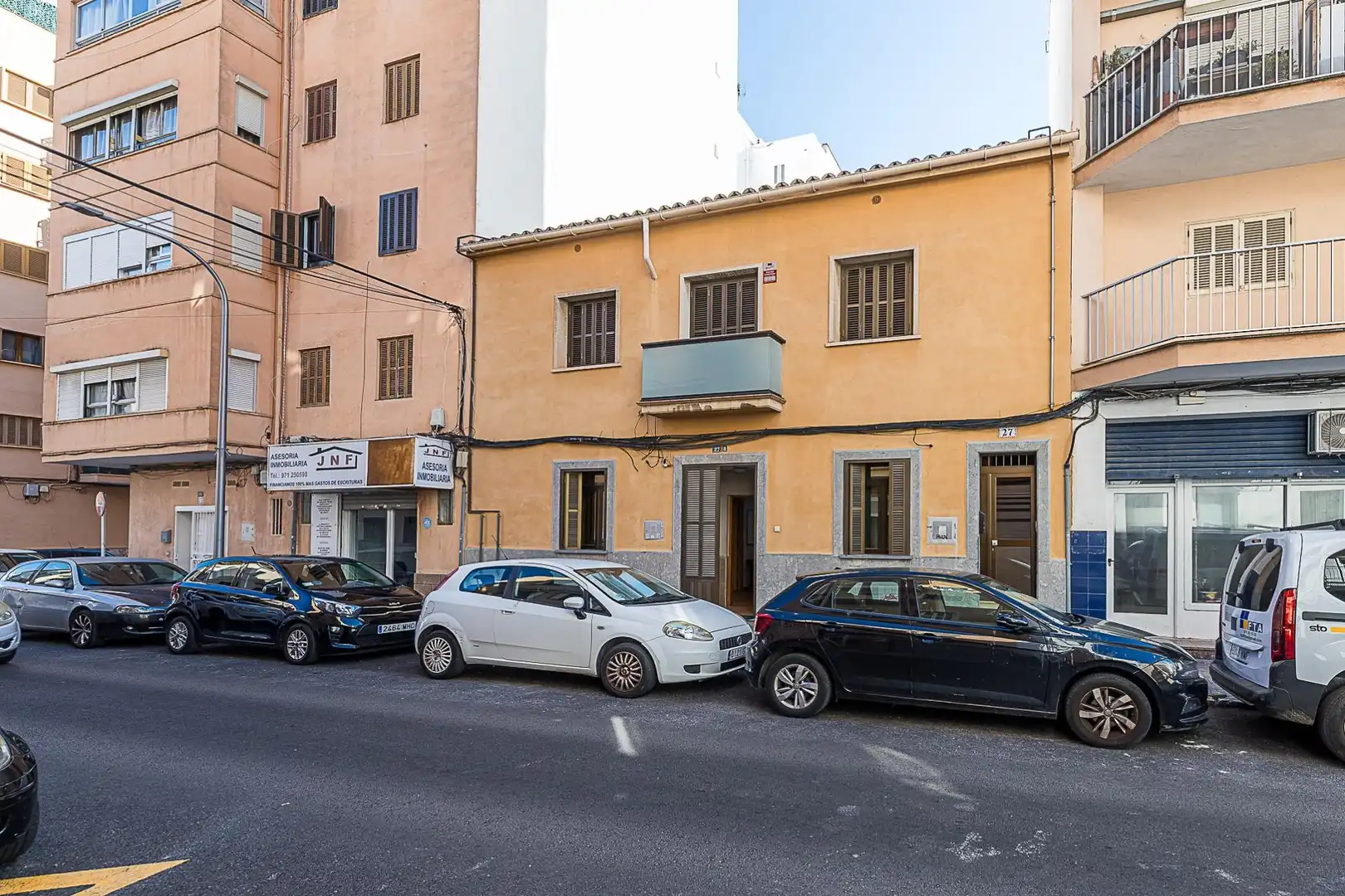 Außenansicht von Erdgeschoss zum Verkauf in  Palma de Mallorca mit Klimaanlage, Terrasse und Abstellraum