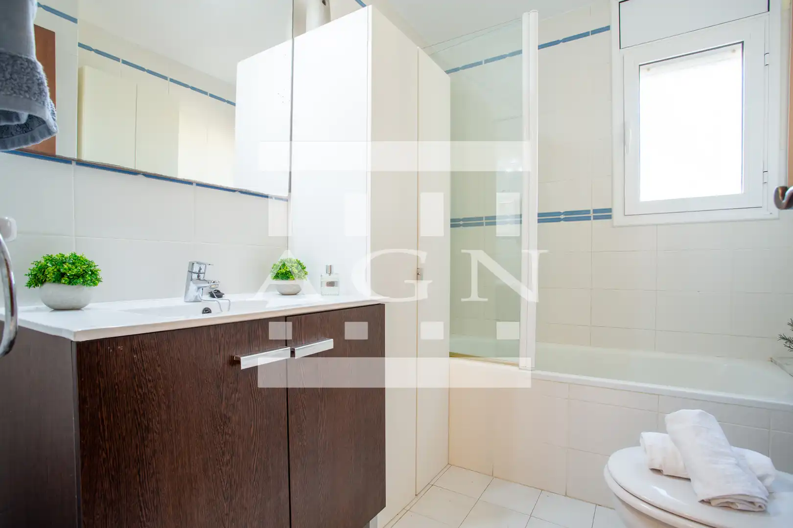 Bathroom of Flat for sale in Mont-roig del Camp  with Terrace, Furnished and Oven