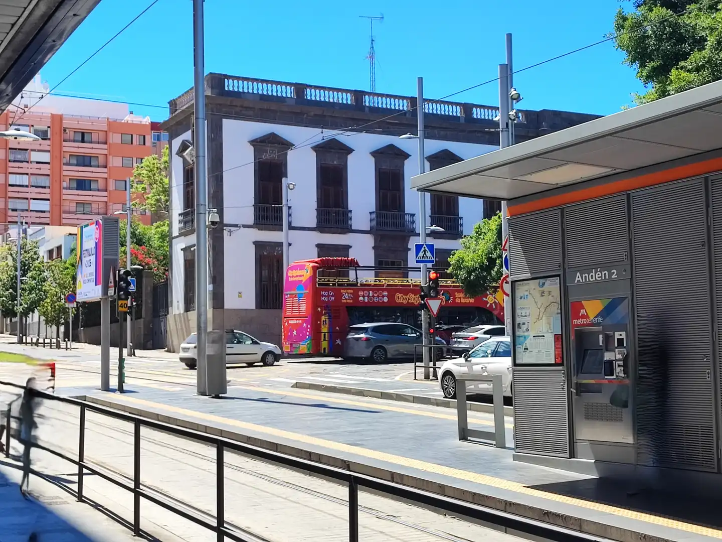 Außenansicht von Wohnung zur Miete in Santa Cruz de Tenerife mit Klimaanlage, Terrasse und Ofen