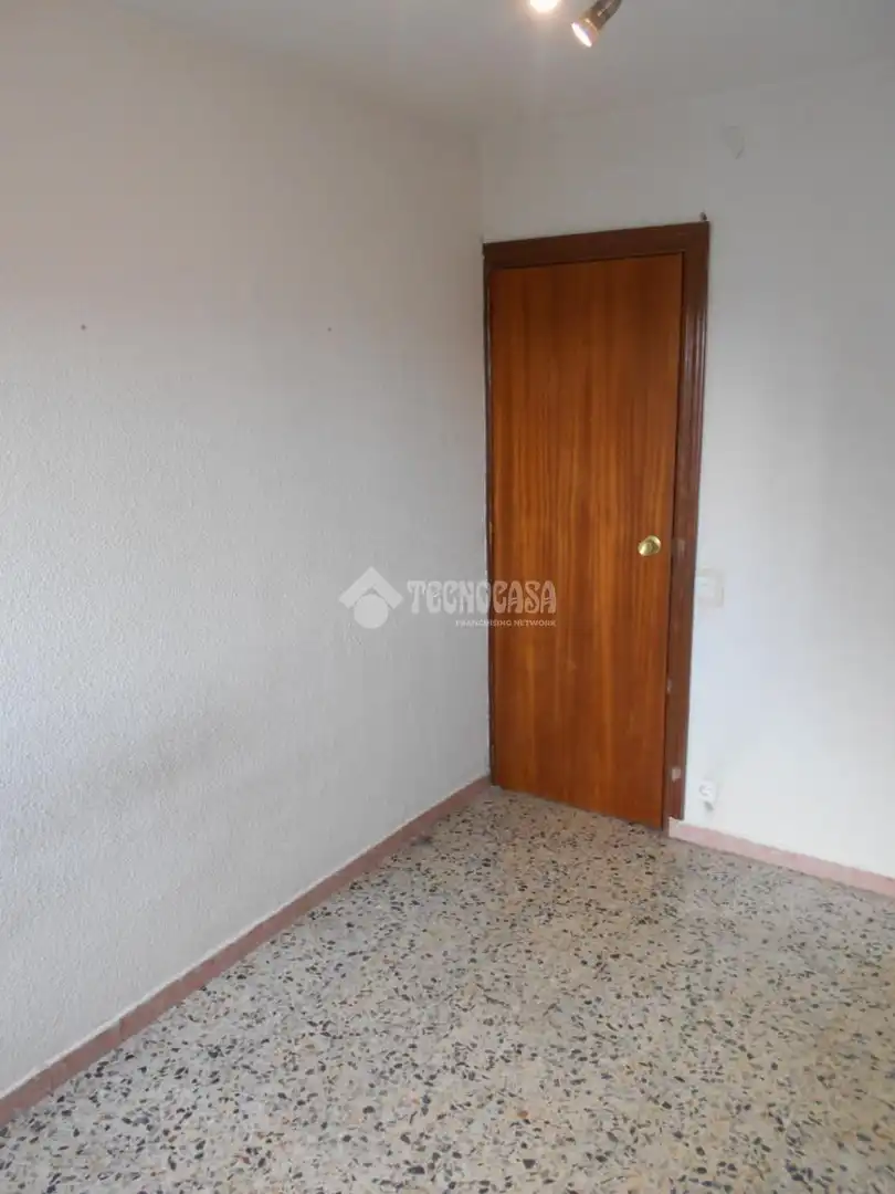 Schlafzimmer von Wohnung zum Verkauf in Móstoles mit Klimaanlage, Heizung und Terrasse