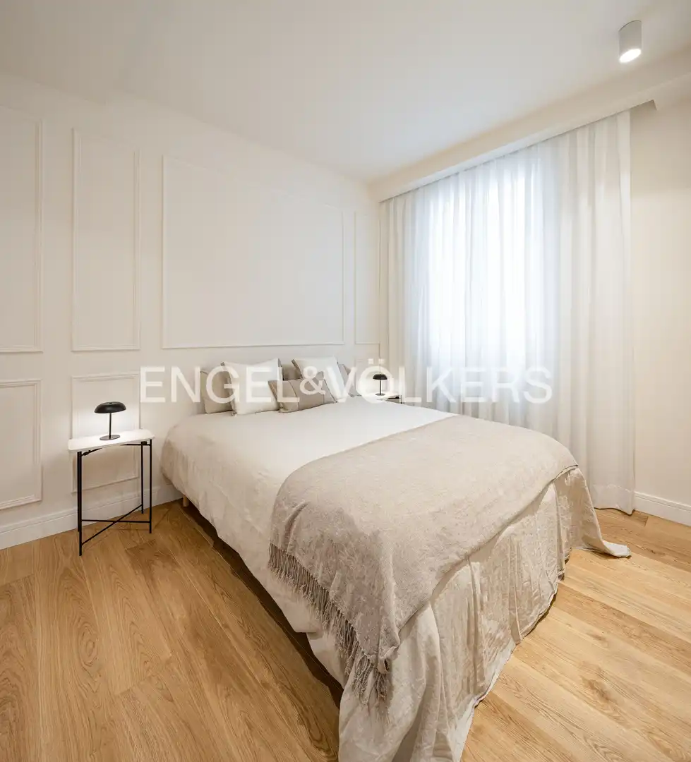 Habitación de Piso en venta en Madrid con Aire acondicionado y Calefacción