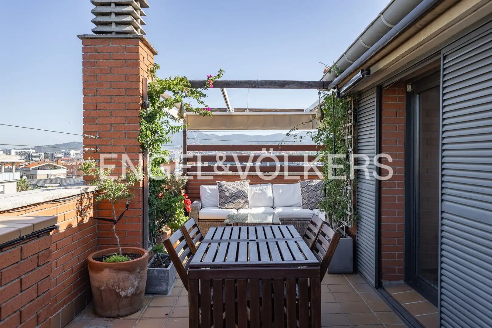 Terraza de Ático en venta en Sant Joan Despí con Aire acondicionado, Calefacción y Parquet