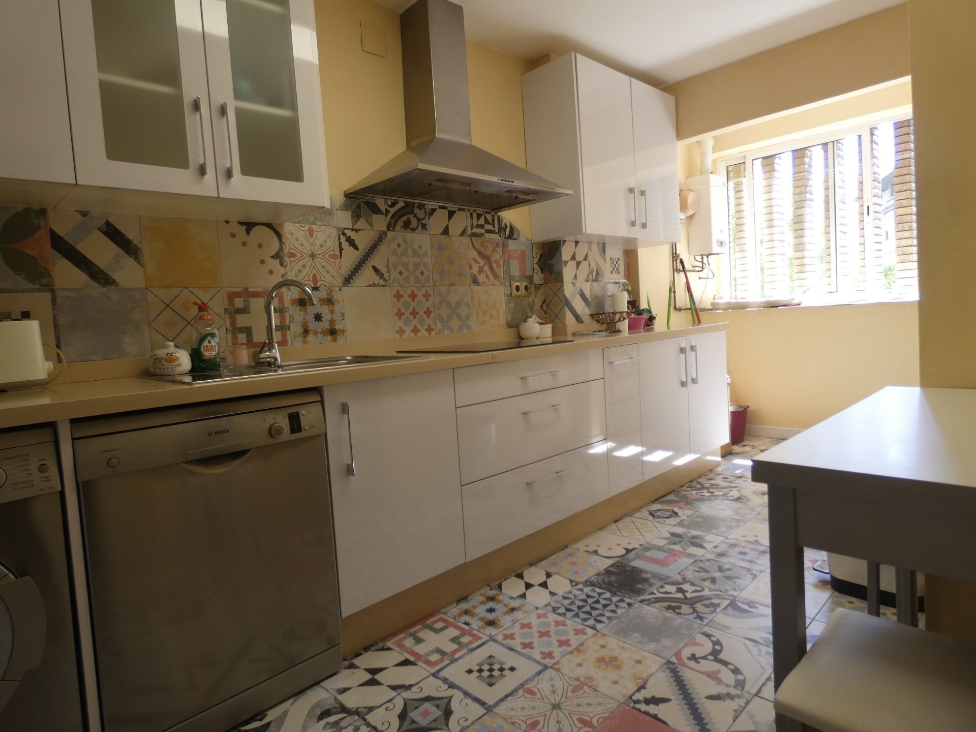 Cocina de Piso en venta en  Huelva Capital con Aire acondicionado