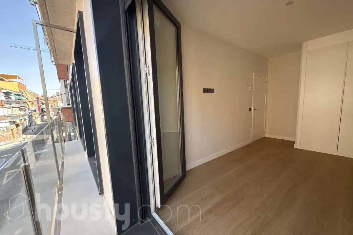 Schlafzimmer von Wohnung zur Miete in Madrid mit Klimaanlage, Heizung und Abstellraum