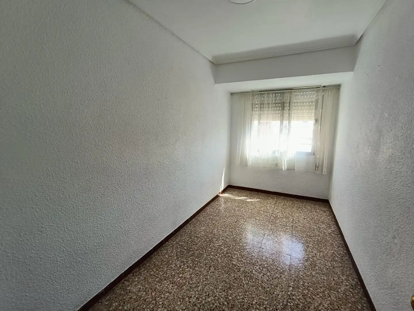 Bedroom of Flat for rent in Castellón de la Plana / Castelló de la Plana  with Air Conditioner and Balcony