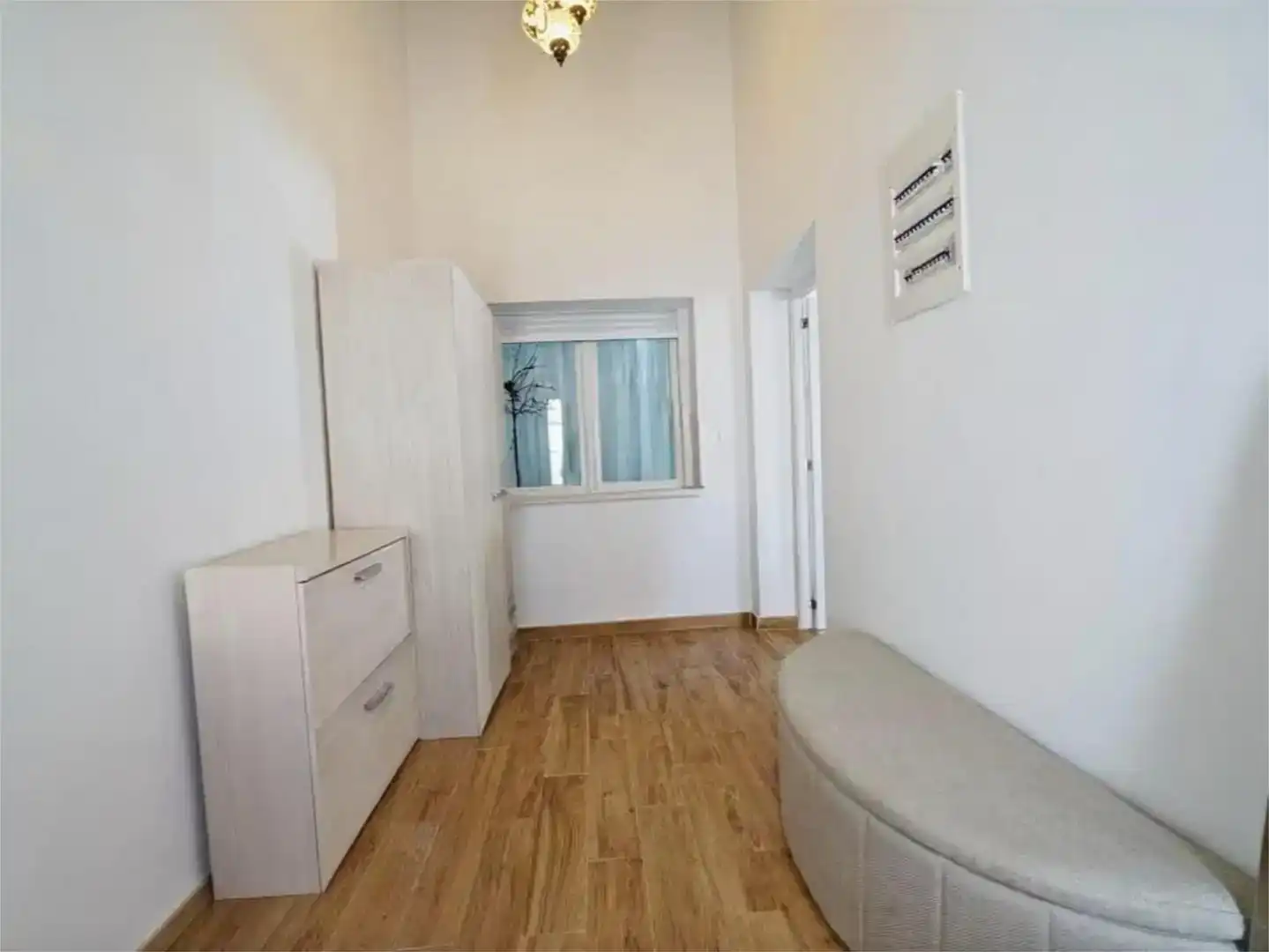 Dormitori de Casa o xalet en venda en El Campello amb Aire condicionat, Jardí privat i Traster