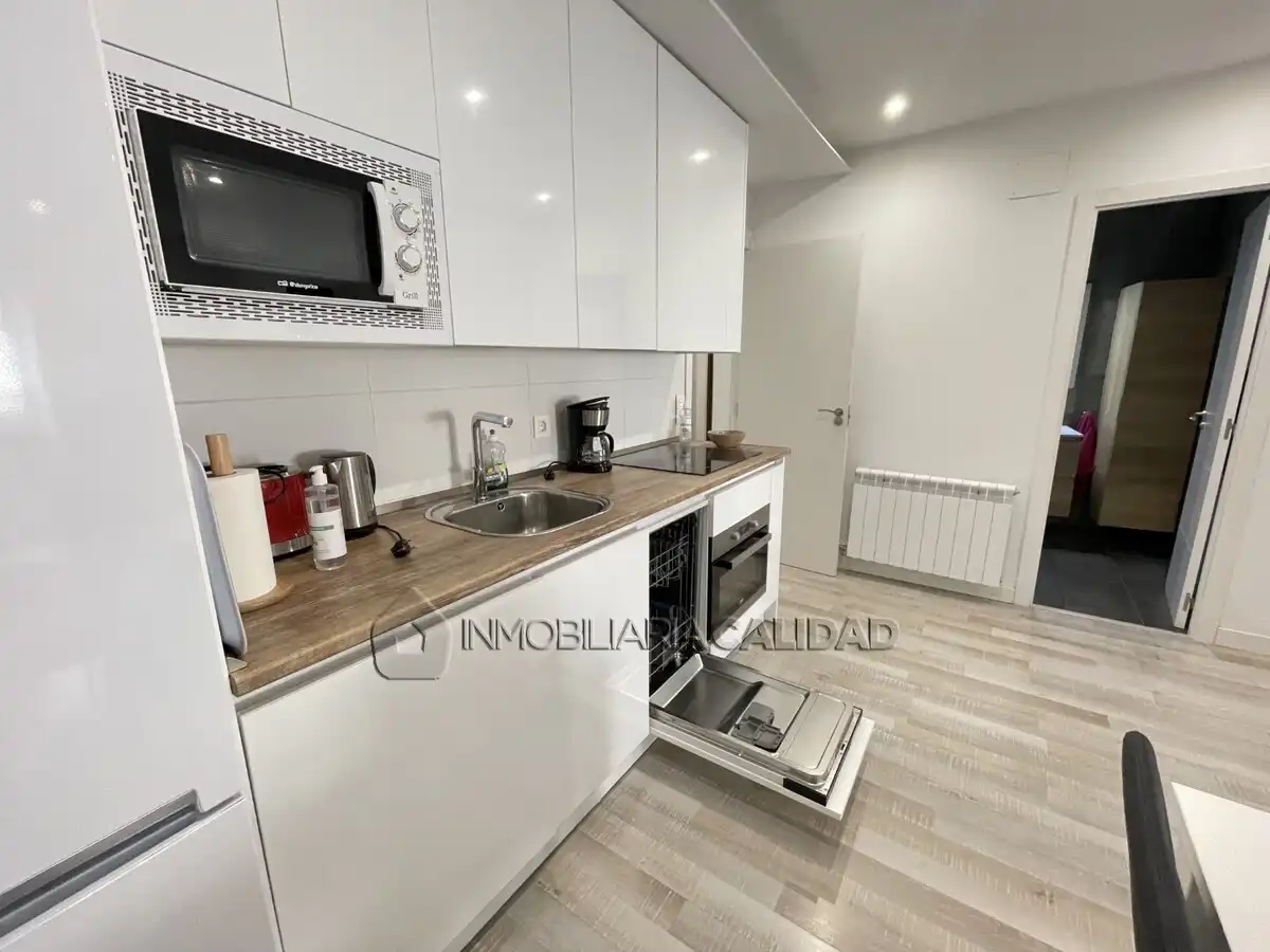 Cocina de Piso de alquiler en Burgos con Calefacción y Amueblado