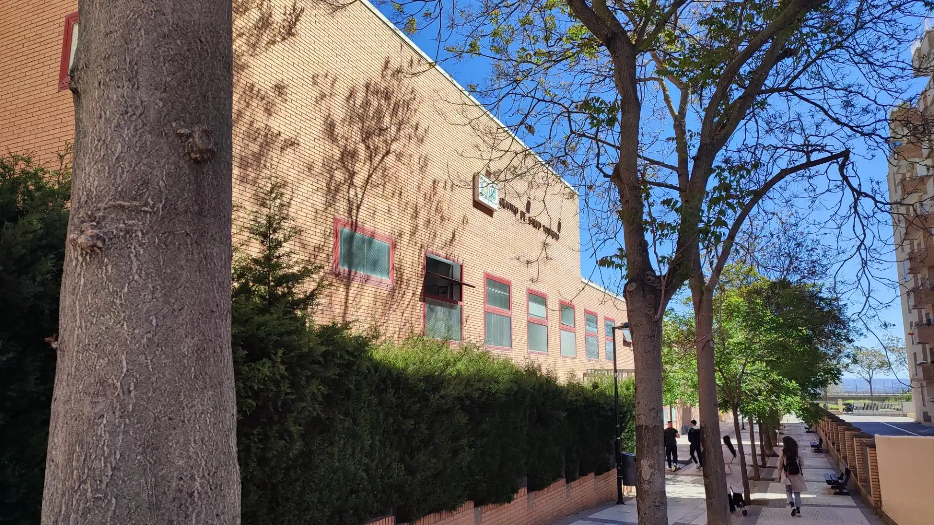 Exterior view of Flat for sale in Zaragoza  with Air Conditioner, Heating and Terrace