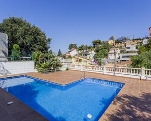 Piscina de Casa o xalet en venda en Esplugues de Llobregat amb Piscina