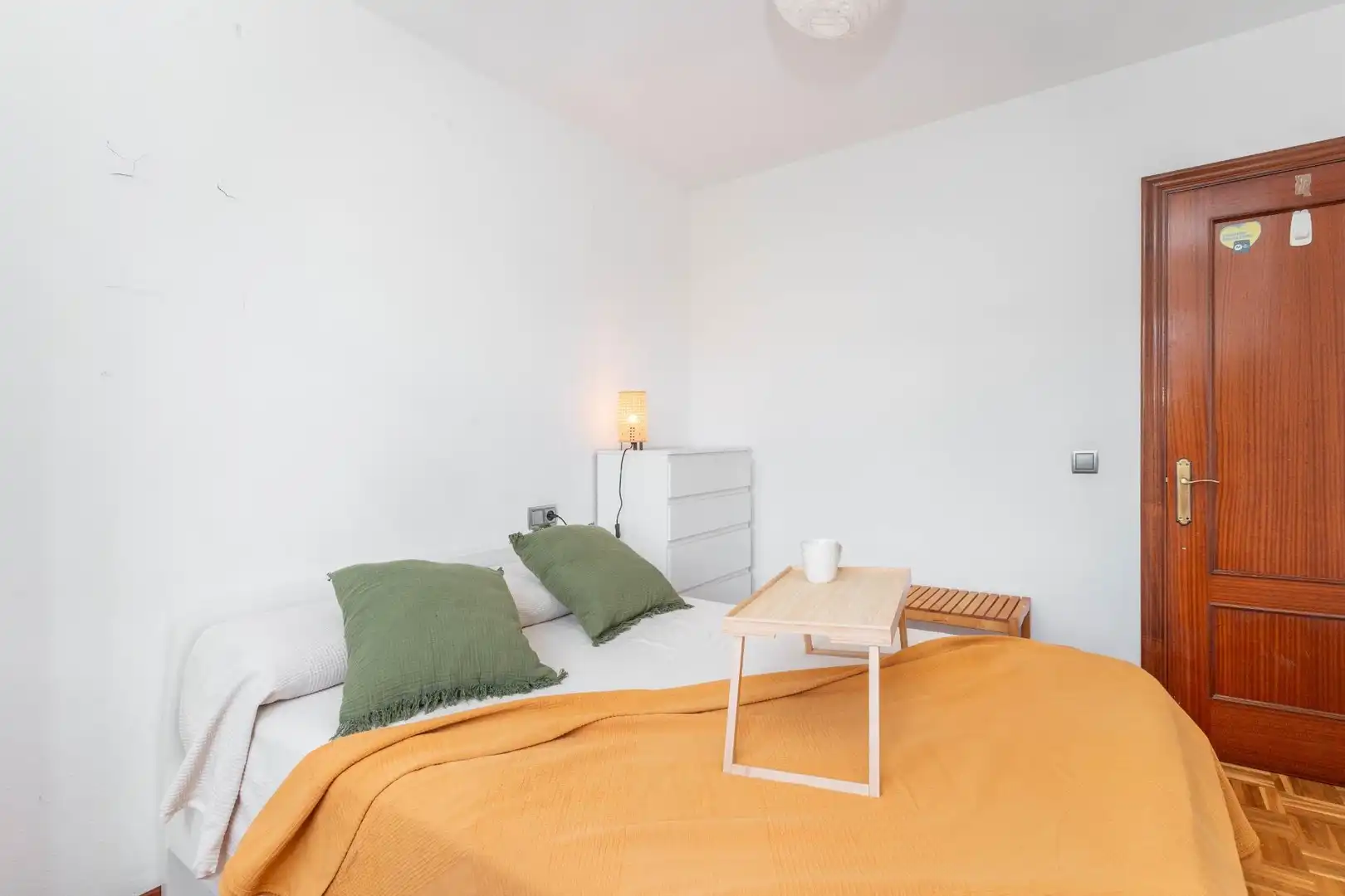 Habitación de Piso en venta en Llanera con Calefacción, Trastero y Amueblado