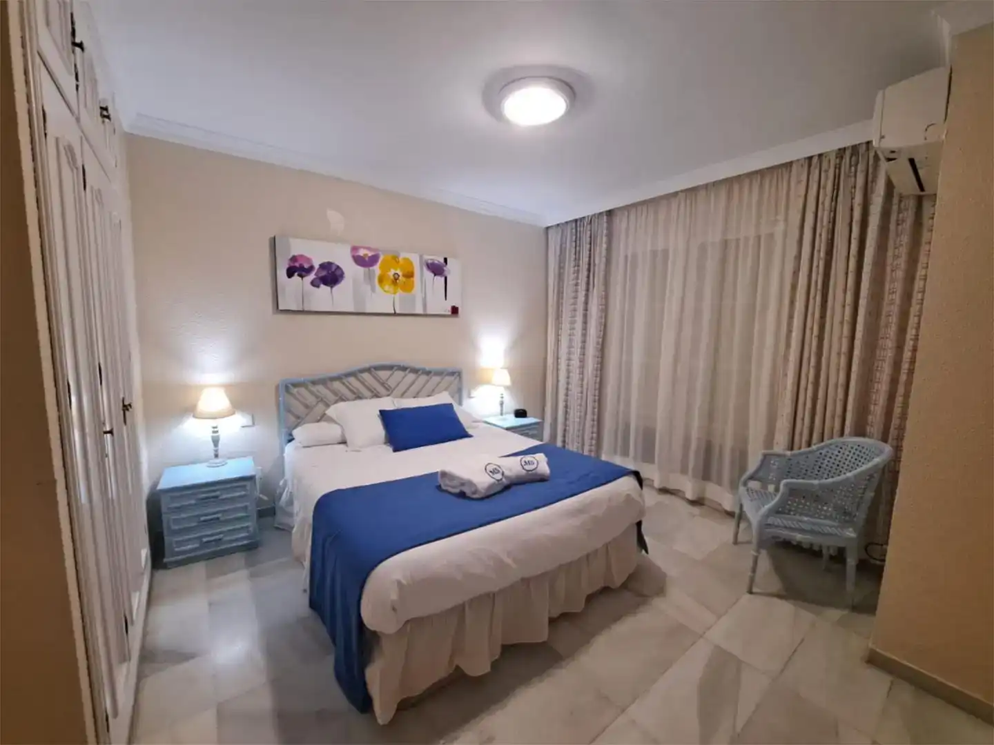 Dormitori de Pis en venda en Estepona amb Aire condicionat, Piscina i Balcó