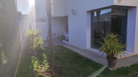 Foto 2 de Casa adosada de alquiler en Ayuntamiento, Alhendín