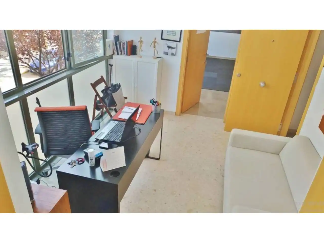 Local en venta en Torrent con Aire acondicionado