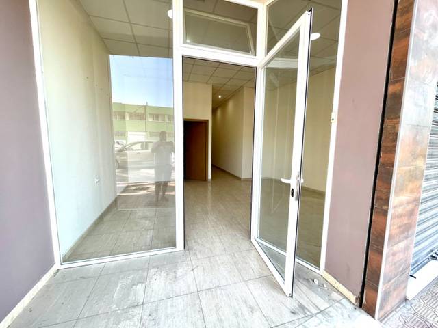 Local comercial en Alquiler en Plaza Crevillente - Antiguos Juzgados - El Asilo