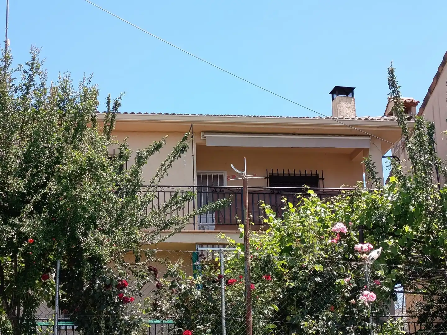 Außenansicht von Wohnung zur Miete in Cervera de Buitrago mit Heizung, Terrasse und Möbliert