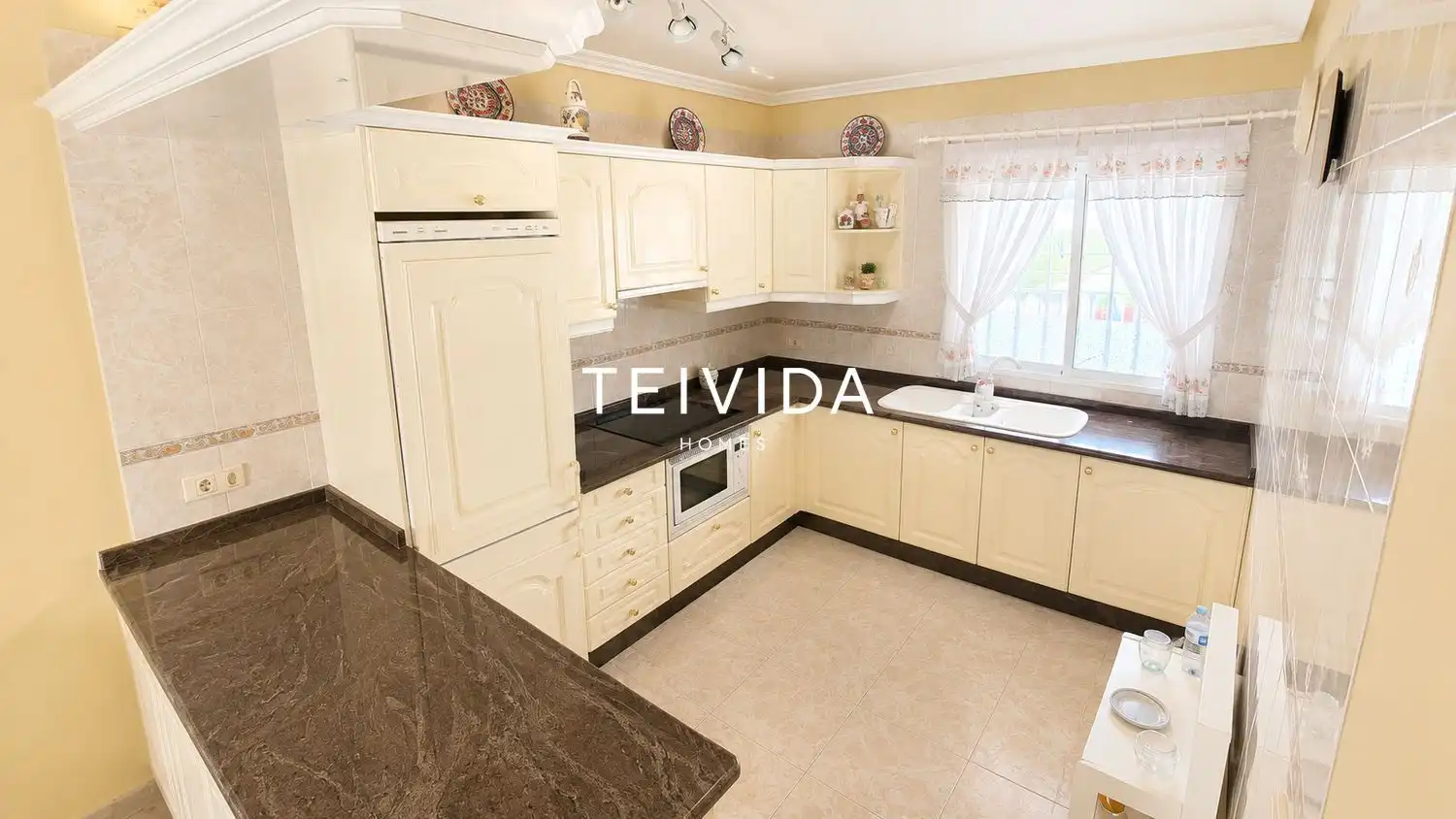 Terraced house with pool for sale in CALLE MINERVA, 7, imagen 2