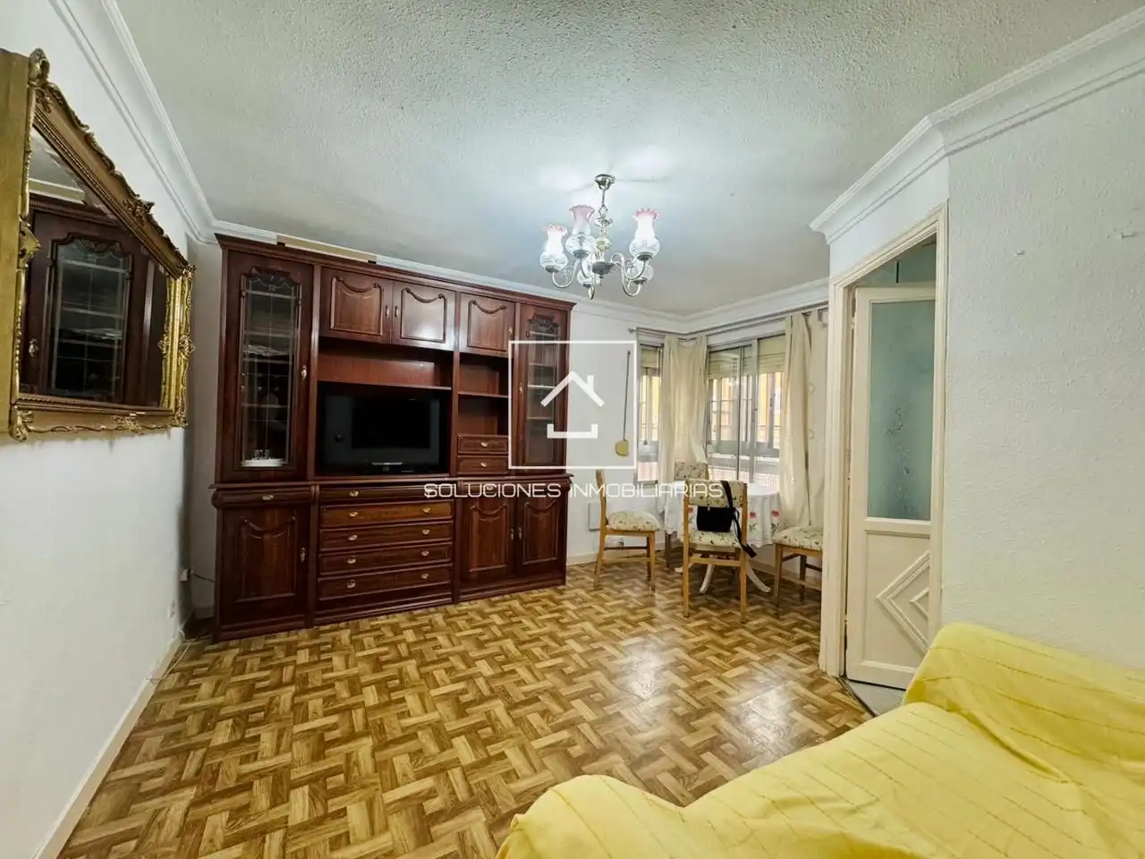 Living room of Ground floor for sale in Pedralba