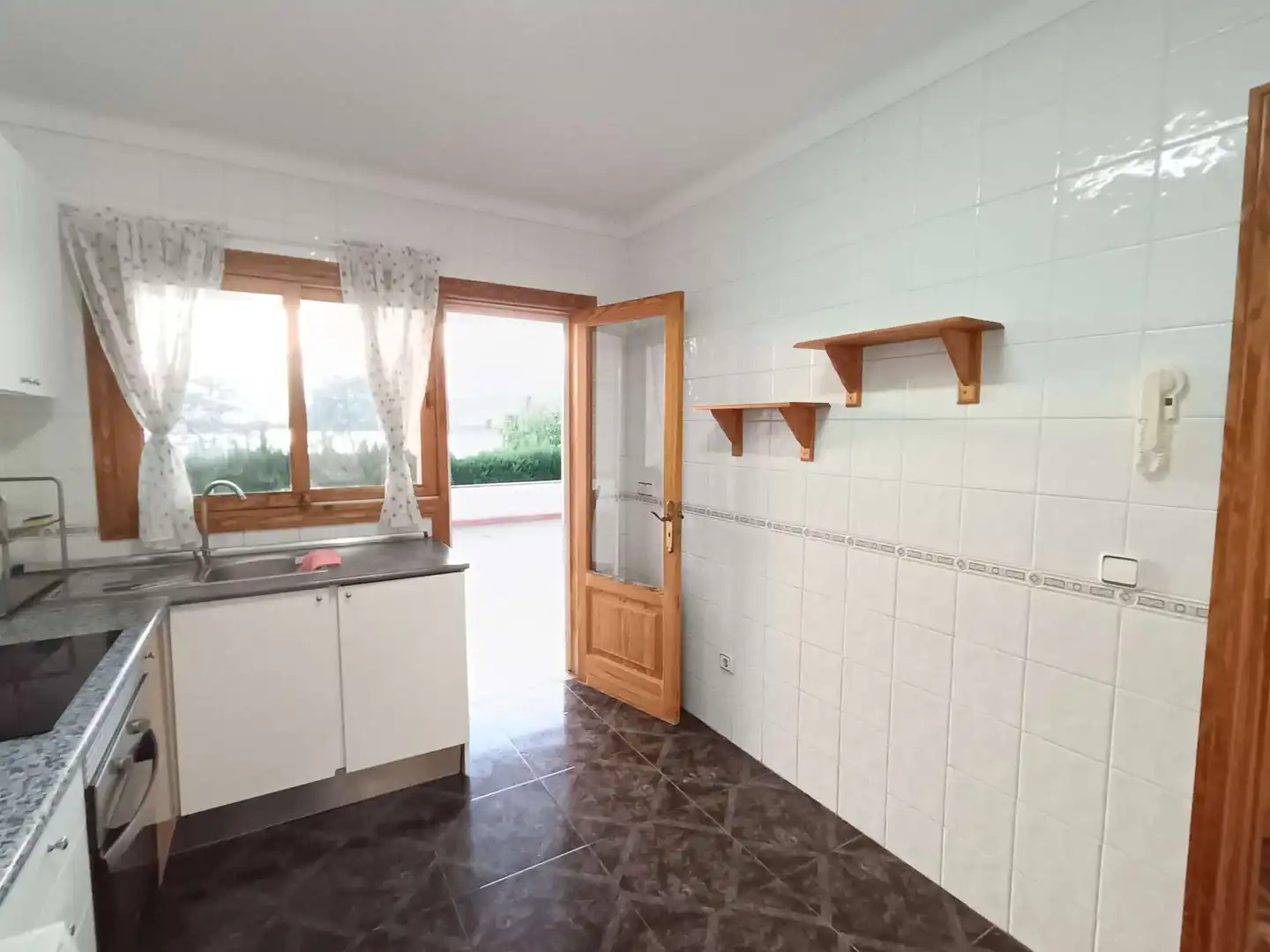 Küche von Erdgeschoss zur Miete in Alcúdia mit Terrasse, Möbliert und Balkon