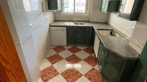 Foto 3 de Piso en venta en Castilleja de la Cuesta, Sevilla