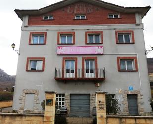 Exterior view of Building for sale in Olazti / Olazagutía  with Alarm