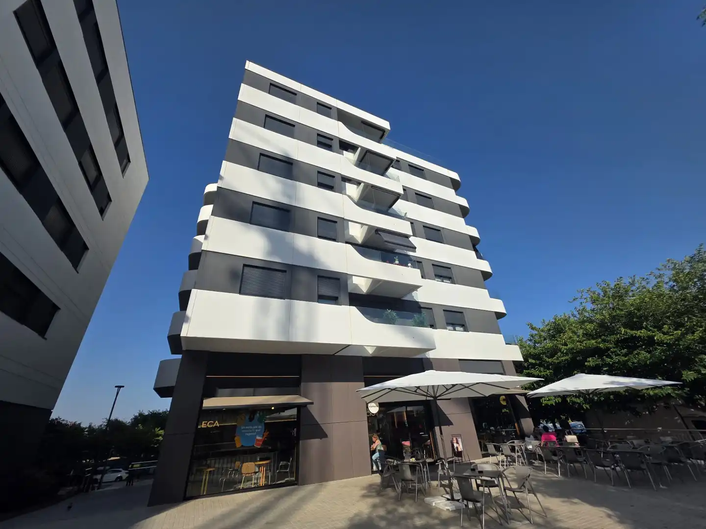 Exterior view of Garage for sale in L'Hospitalet de Llobregat