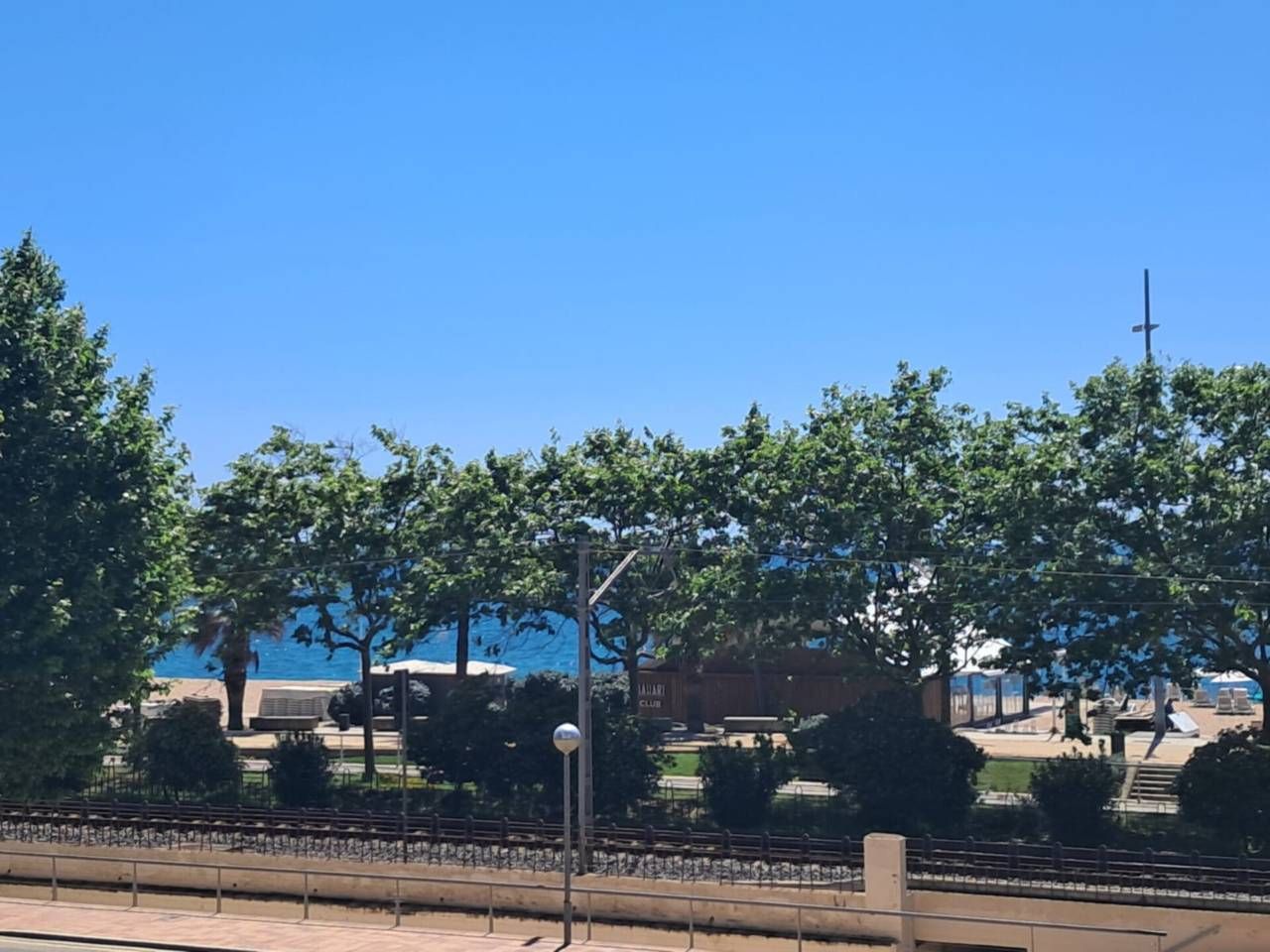 Vista exterior de Pis en venda en Calella amb Balcó i Piscina comunitària