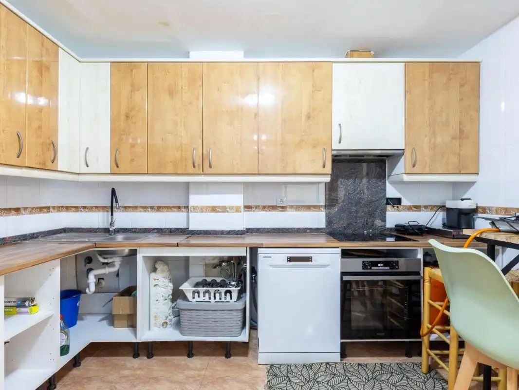 Einfamilien-Reihenhaus zum Verkauf in C. Málaga, Catarroja