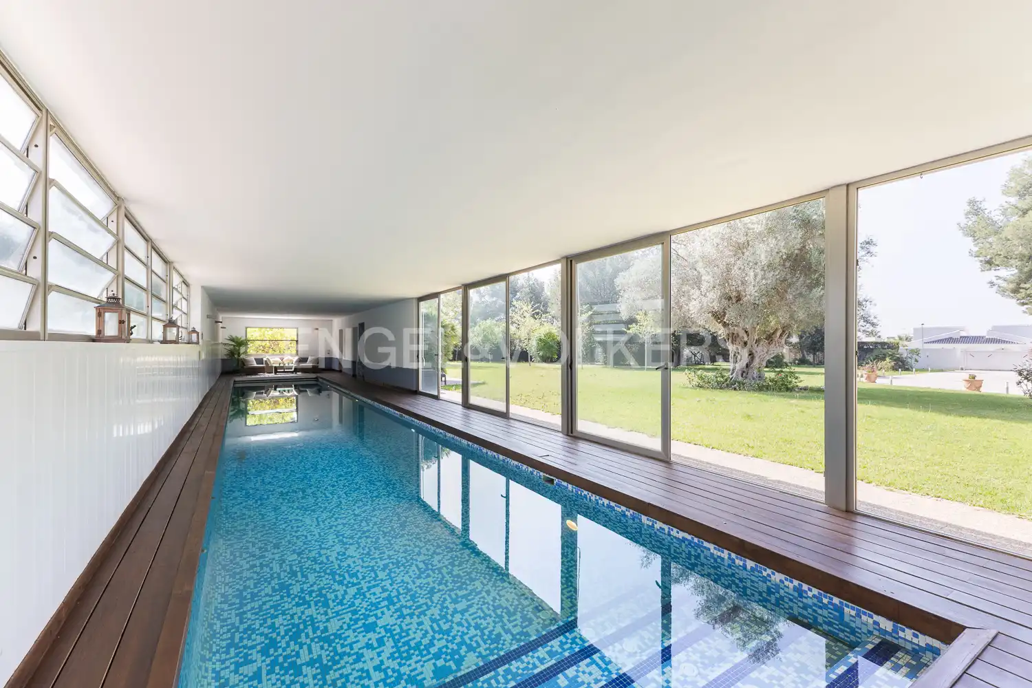Swimming pool of Houses for rent in Olocau  with Air Conditioner, Heating and Private garden