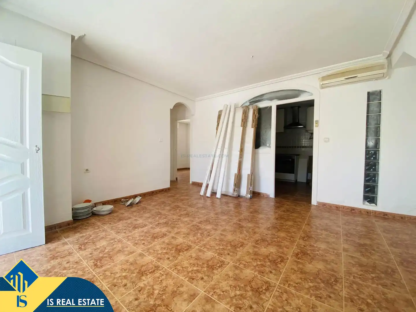 Villa mit Pool zum Verkauf in Los Balcones - Los Altos
