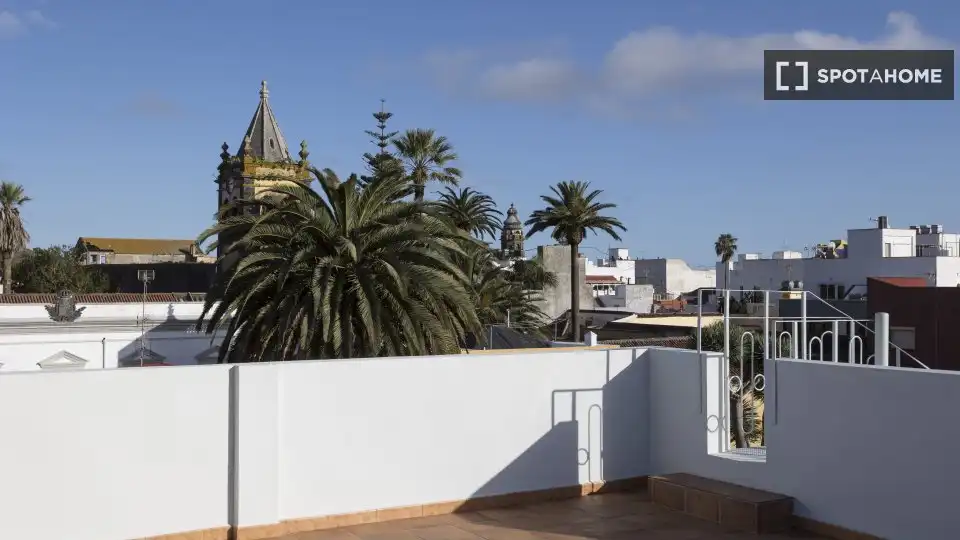 Terrace of Apartments for share in San Cristóbal de la Laguna  with Air Conditioner, Terrace and Furnished