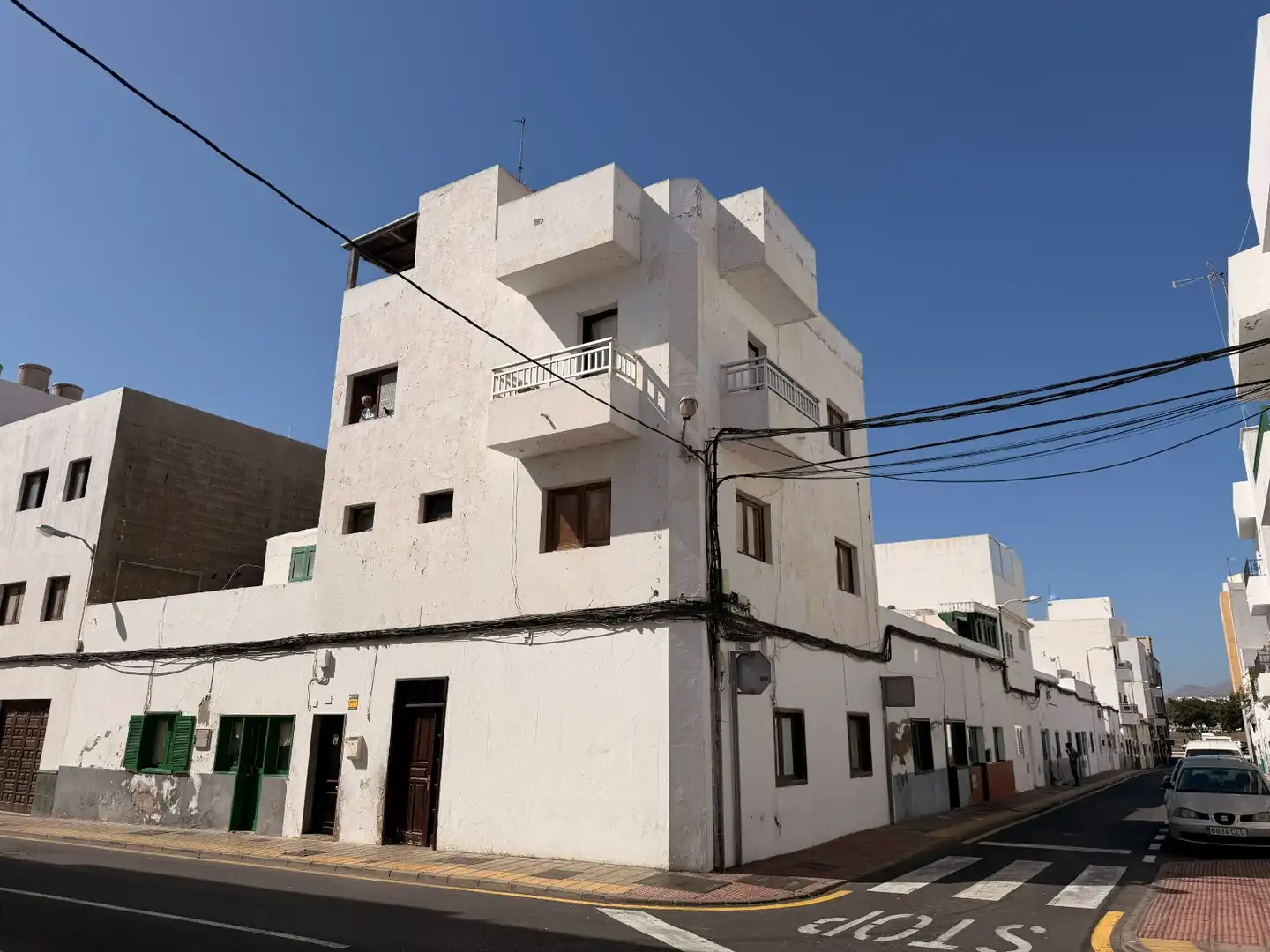 Vista exterior de Edificio en venta en Arrecife