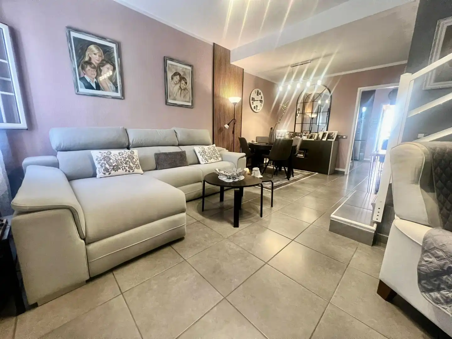 Wohnzimmer von Einfamilien-Reihenhaus zum Verkauf in San Bartolomé de Tirajana mit Klimaanlage, Terrasse und Abstellraum