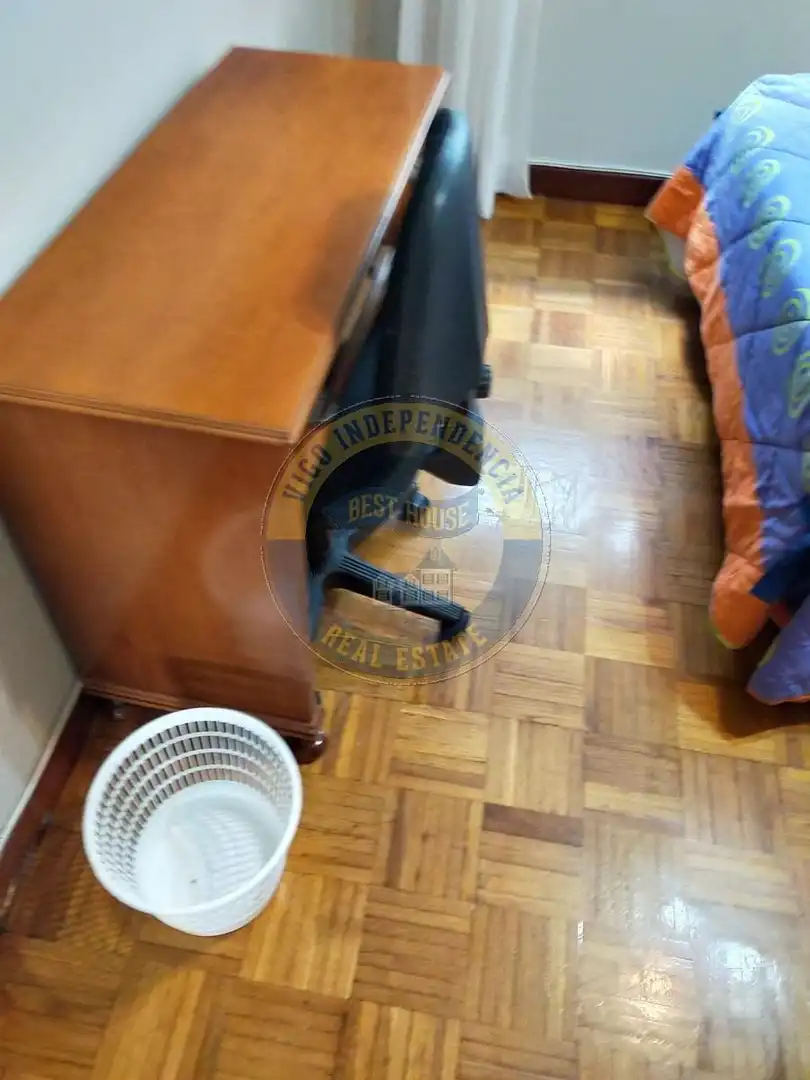 Piso de alquiler en Calle TORRECEDEIRA, Berbés - Peritos