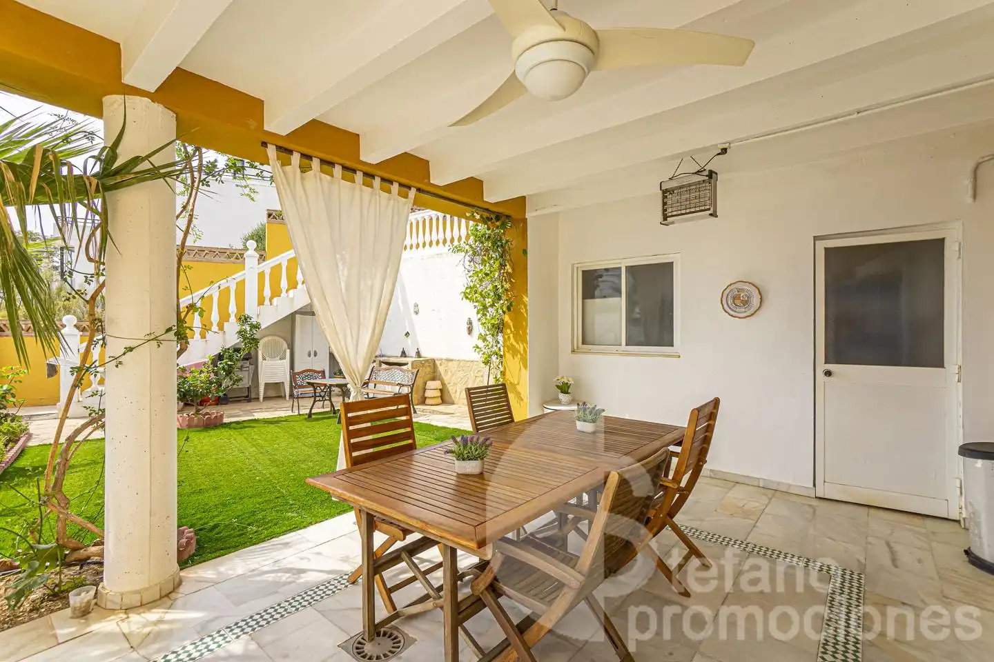 Jardín de Casa o chalet en venta en Rincón de la Victoria con Aire acondicionado, Jardín privado y Terraza