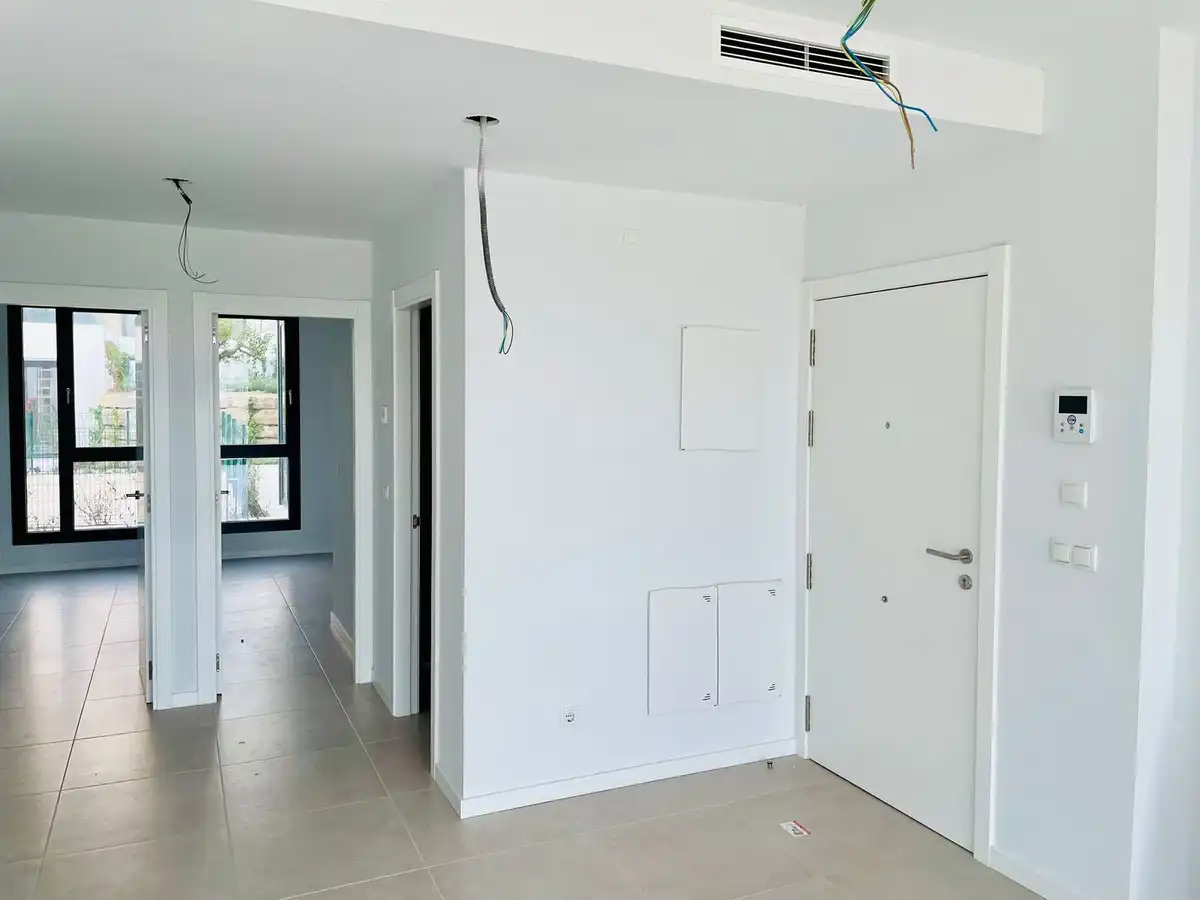 Piso con piscina en venta en Estepona - Estepona,Centro,Avenida Juan Carlos I, imagen 3