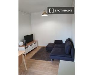 Living room of Flat to rent in  Barcelona Capital  with Air Conditioner, Heating and Furnished
