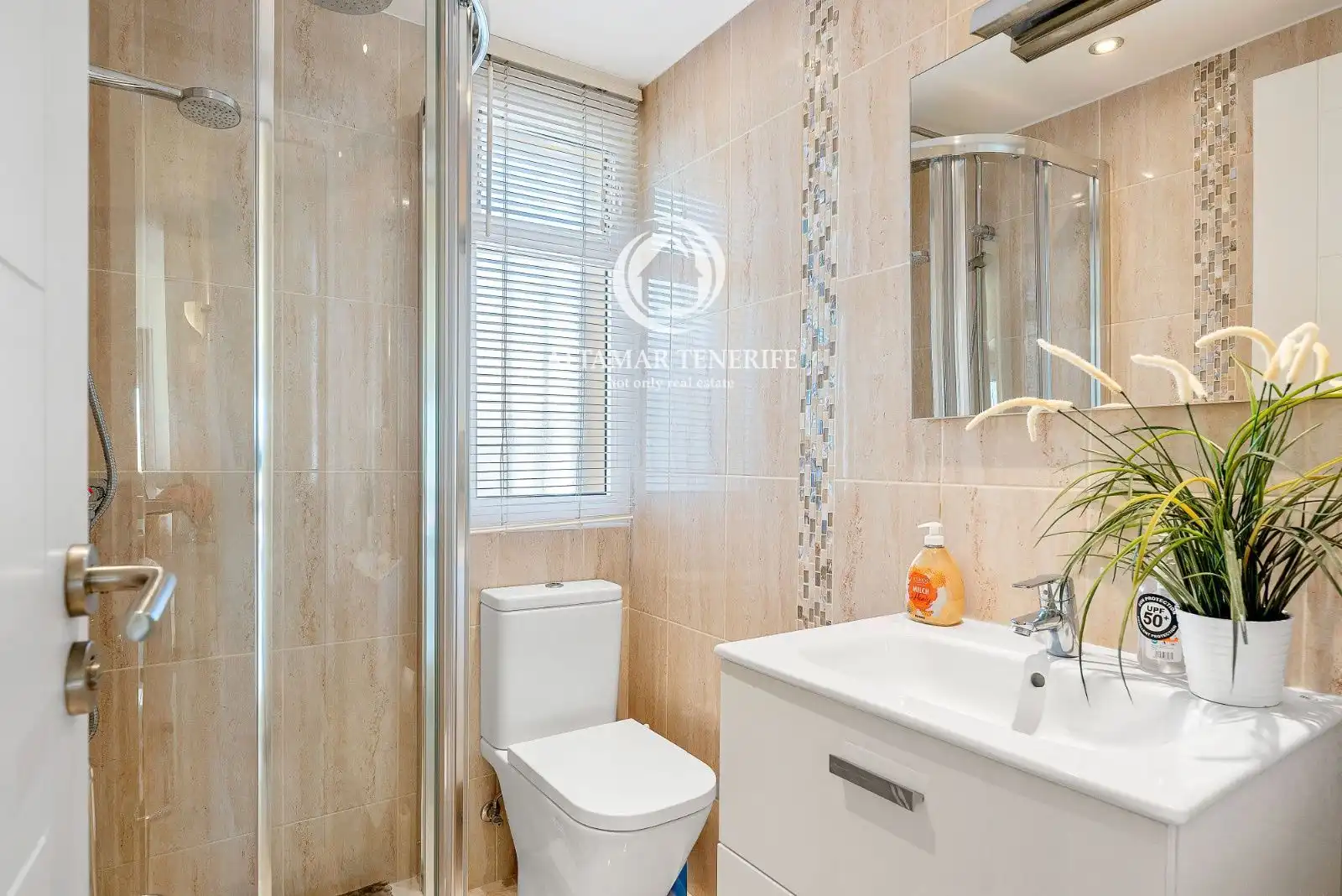 Apartamento con piscina en venta en Playa de Diego Hernández, imagen 10