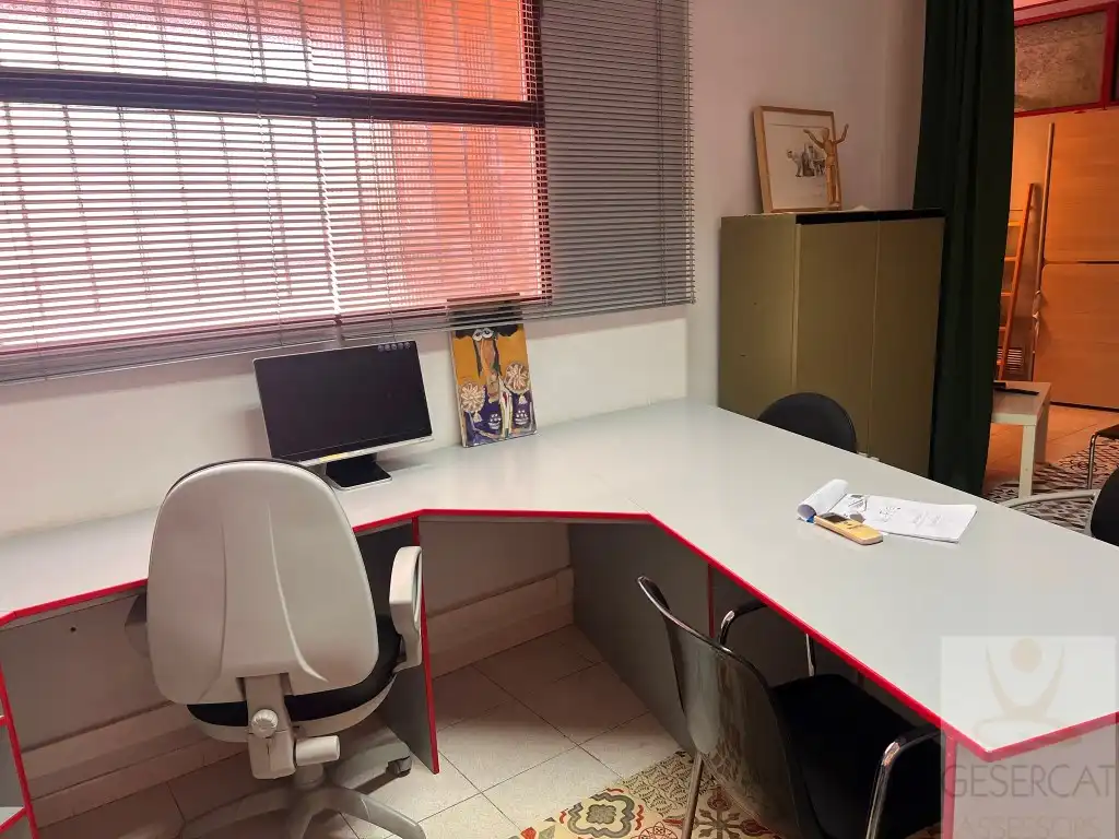 Oficina de alquiler en Sabadell
