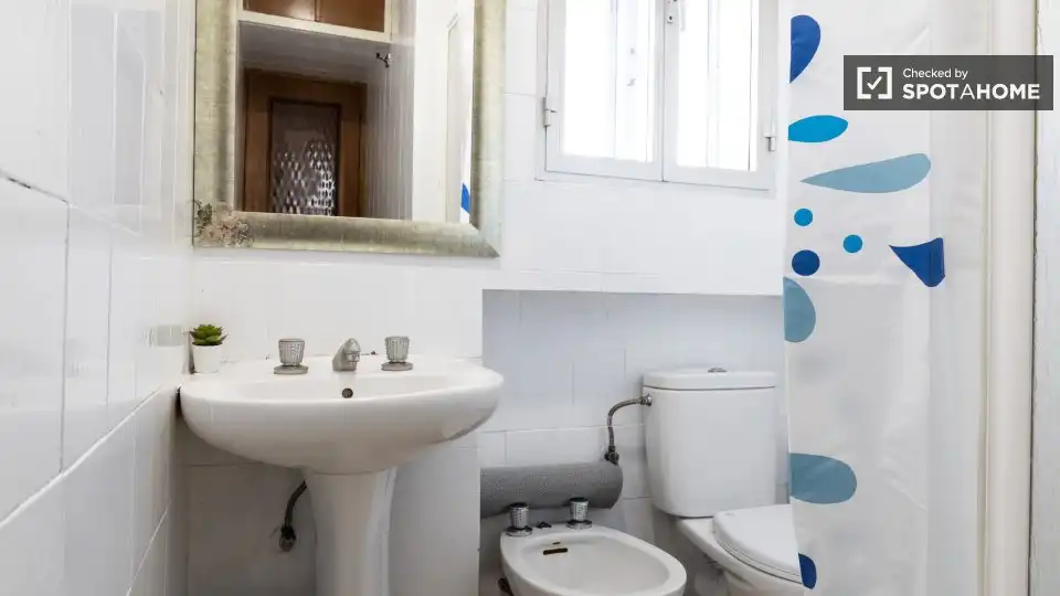 Room in Palomeras Bajas