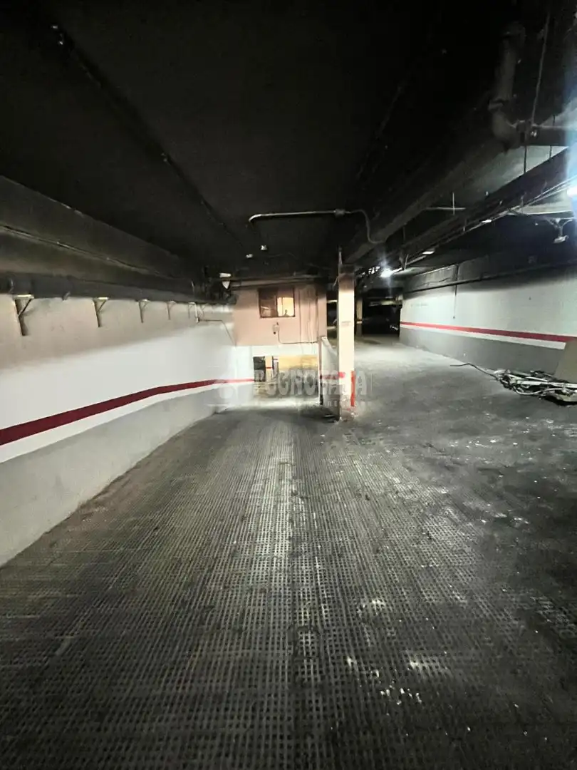 Einzelparkplatz zur Miete in Centro, imagen 9