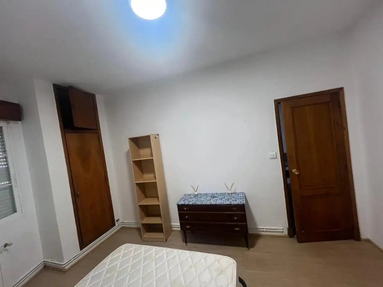 Bedroom of Flat for share in Ourense Capital   with Heating, Furnished and Balcony