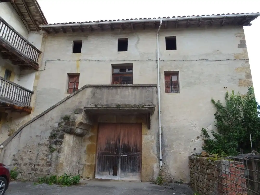 Vista exterior de Casa o chalet en venta en Guriezo con Balcón