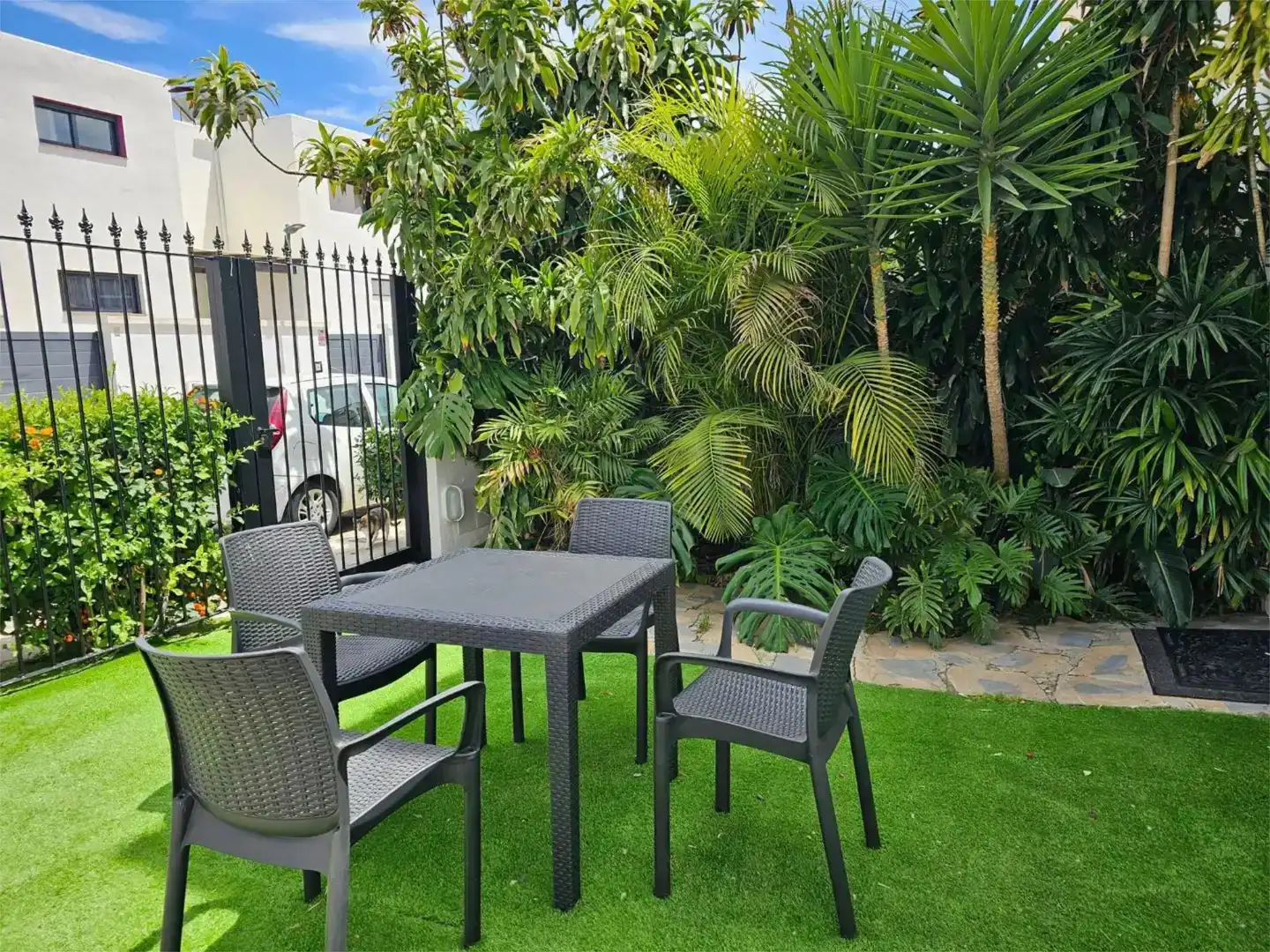 Terrace of Flat for share in Marbella  with Air Conditioner, Private garden and Furnished