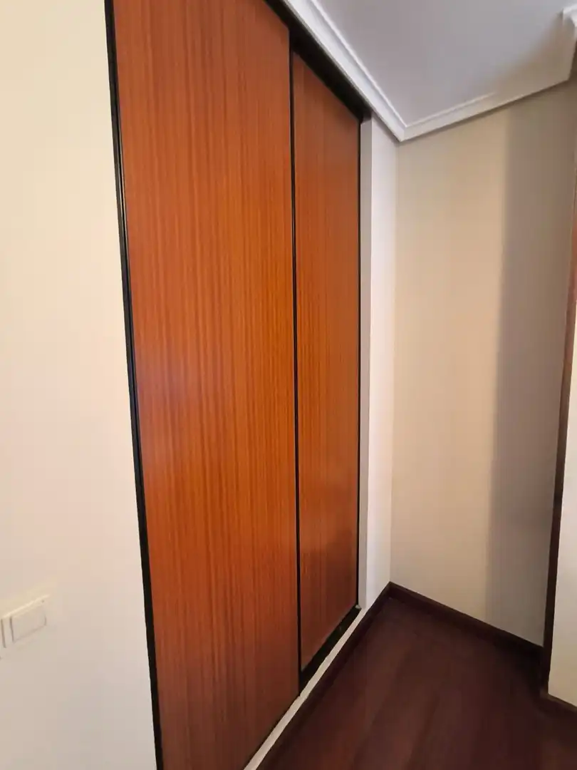 Schlafzimmer von Wohnung zum Verkauf in Colindres mit Heizung, Terrasse und Abstellraum