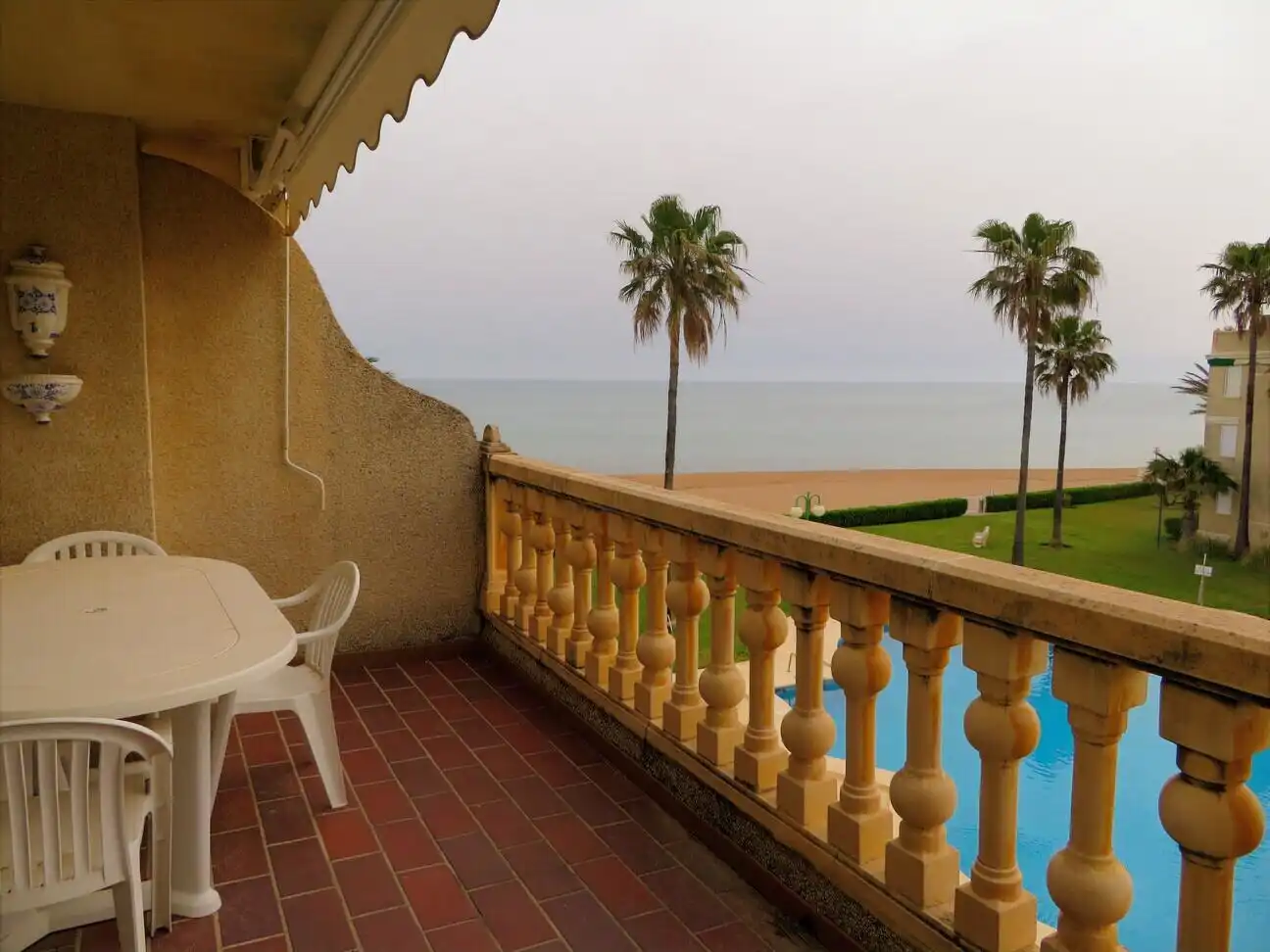Apartment with pool for sale in El Puerto