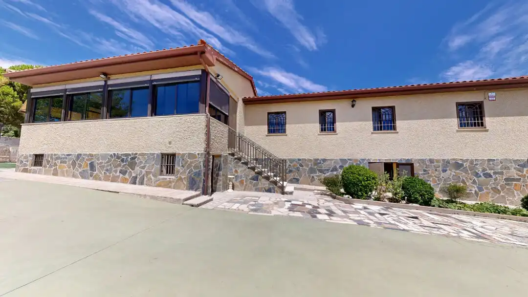 Vista exterior de Casa o chalet en venta en Valdelaguna con Aire acondicionado, Calefacción y Terraza