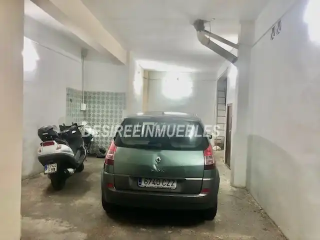 Parking de Local en venta en Valencia con Aire acondicionado y Calefacción