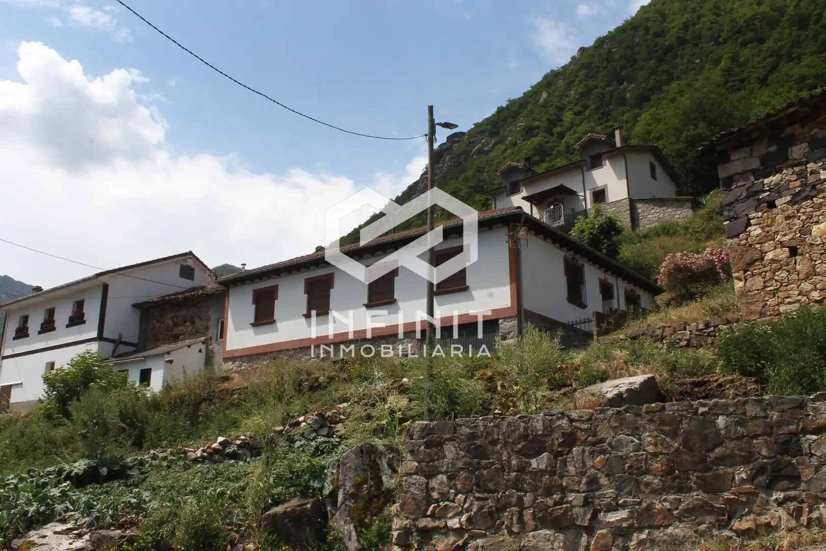 Vista exterior de Casa o chalet en venta en Somiedo con Calefacción, Jardín privado y Trastero