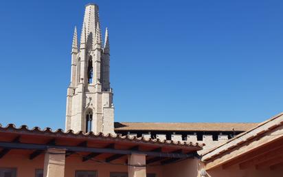 Exterior view of Flat for sale in Girona Capital  with Heating